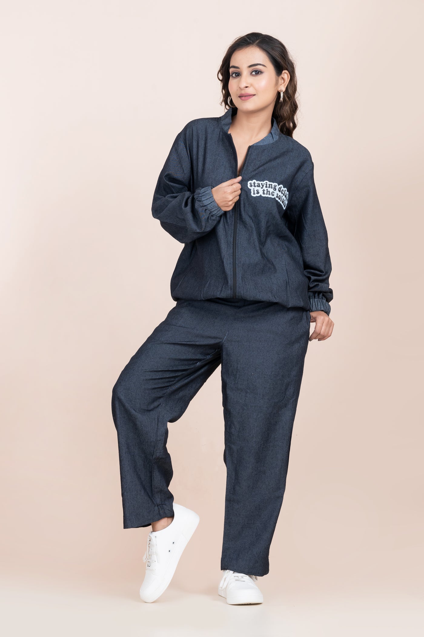 DRINKERBELL- DENIM JOGGER SET